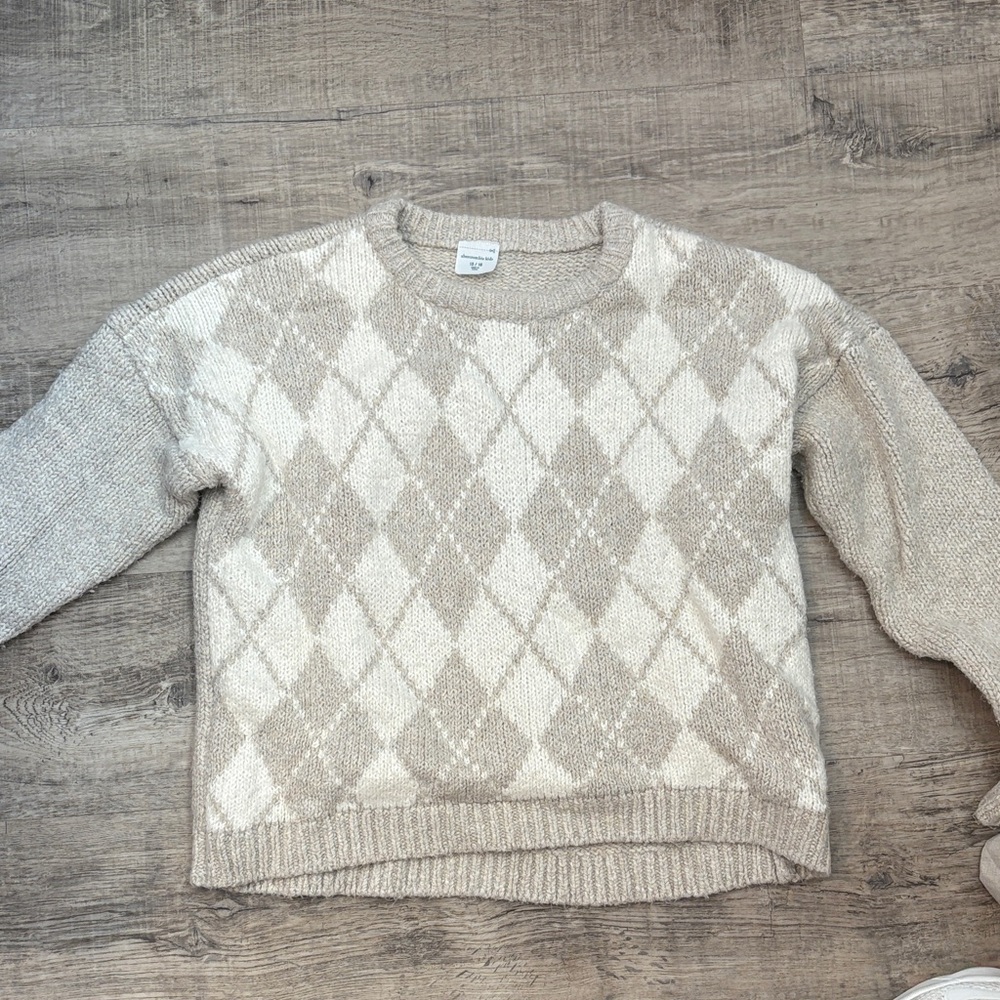 Abercrombie Kids Beige Argyle Sweater